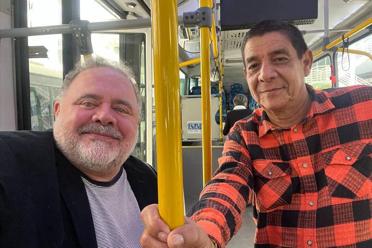 Léo Jaime e a fórmula do amor: cantor faz 40 anos de carreira colecionando  amigos - Cultura - Estado de Minas
