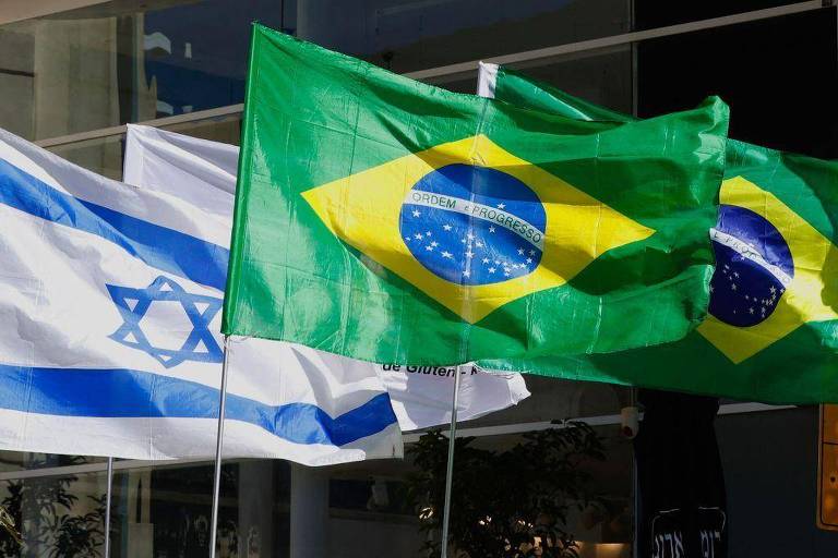 Gasolina, dólar e inflação: os possíveis impactos do conflito Hamas-Israel no Brasil e no mundo