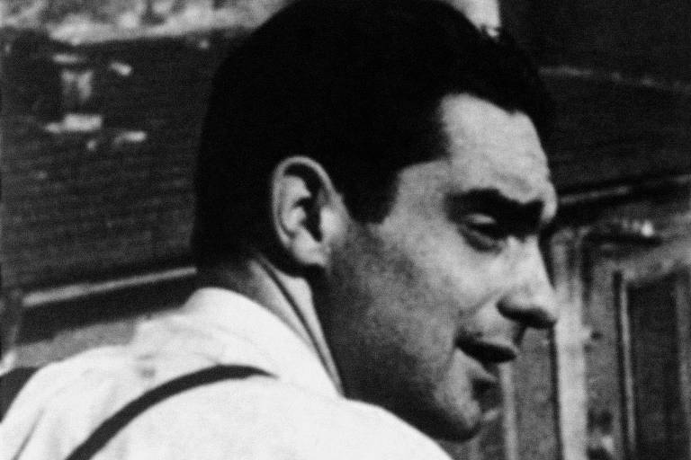 Calvino uniu as transgressões formais pós-modernas ao encantamento das fábulas antigas