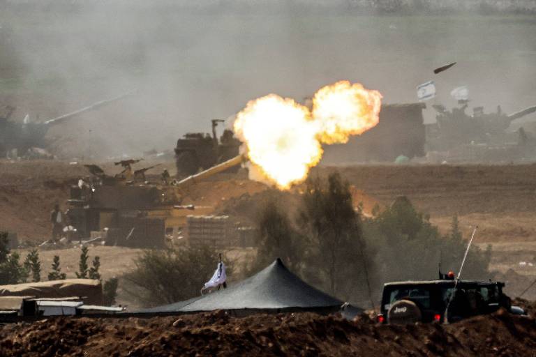 Hamas diz que 13 reféns israelenses morreram durante ataques a Gaza