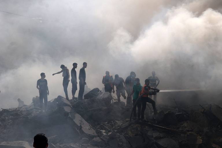 'Não sabemos quanto tempo vamos ficar aqui', diz menino brasileiro em Gaza