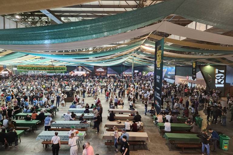 Oktoberfest de Blumenau termina com público inferior ao de 2022