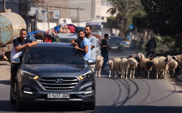 Israel não dá sinal verde para brasileiros saírem de Gaza, e