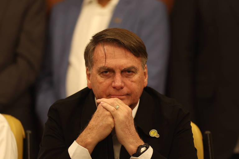 O ex-presidente Jair Bolsonaro (PL) em evento de filiação do vereador Fernando Holiday, ex-MBL (Movimento Brasil Livre), ao PL, no salão nobre da Câmara dos Vereadores de São Paulo