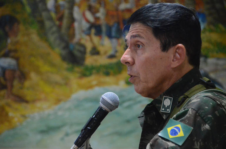 Eliziane também detalhou o papel dos militares formados nas forças especiais do Exército, os chamados de 'kids pretos', e sugeriu o indiciamento do general Ridauto Fernandes (foto), ex-diretor de Logística no Ministério da Saúde durante o governo Bolsonaro