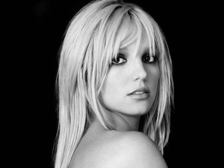 Britney Spears anuncia livro autobiográfico 'A Mulher em Mim'