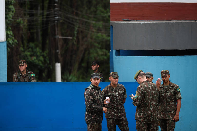 Armas desaparecidas: Exército mantém 160 militares aquartelados