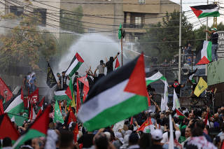 Protest near U.S. embassy in Awkar after Gaza hospital strike