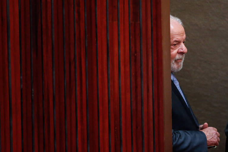 TSE julga ações de cassação e inelegibilidade de Lula pedidas por Bolsonaro