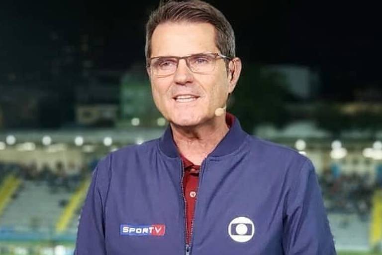 Linhares Júnior sorri em transmissão na Globo