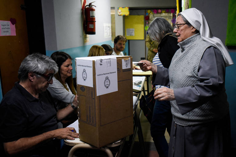 Como foram as eleições Argentina neste domingo (22)