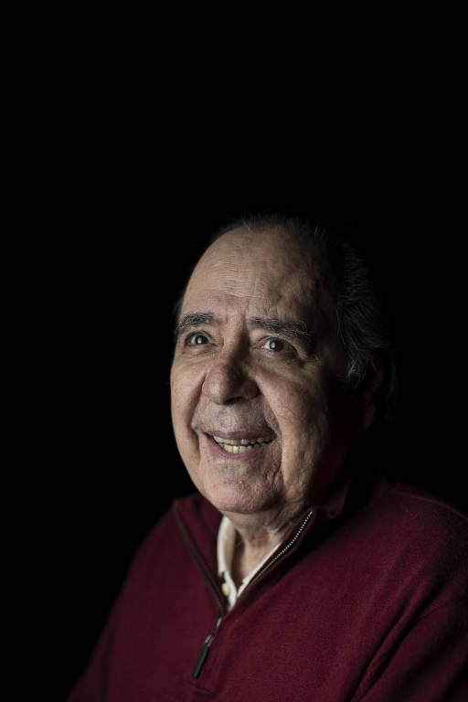 O cantor e compositor Edu Lobo, aos 80 anos, em sua casa, em São Conrado, na zona sul do Rio de Janeiro