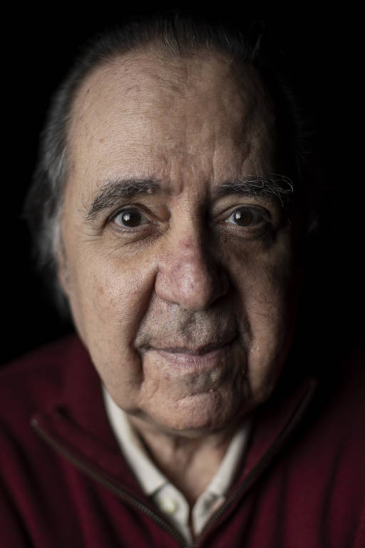 O cantor e compositor Edu Lobo, aos 80 anos, em sua casa, em São Conrado, na zona sul do Rio de Janeiro