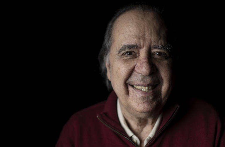 Retrato do cantor e compositor Edu Lobo, 80, que lança novo disco