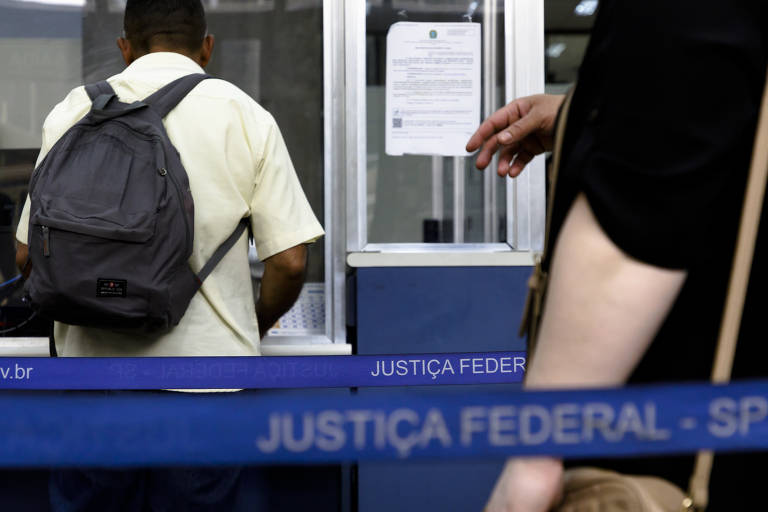 O total final a ser pago, a forma de quitação e a data do depósito também variam