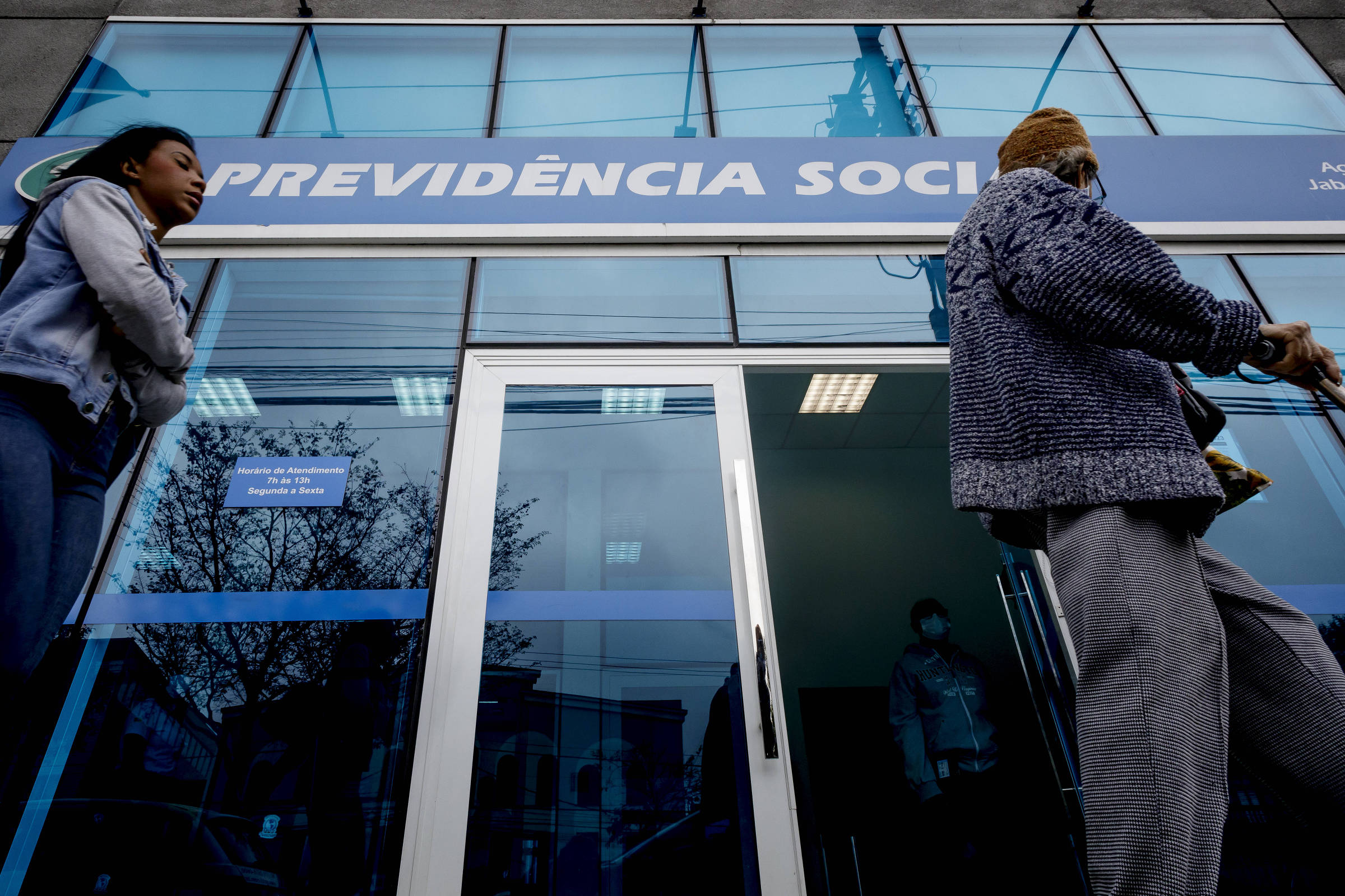 INSS vai devolver descontos de mensalidades com correção da inflação