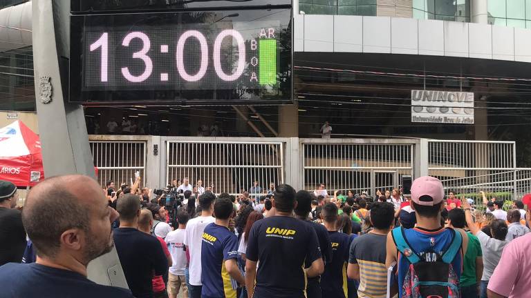 No primeiro domingo, a prova será das 13h30 às 19h (20h para participantes com tempo adicional e 21h para aqueles que farão a videoprova em libras)