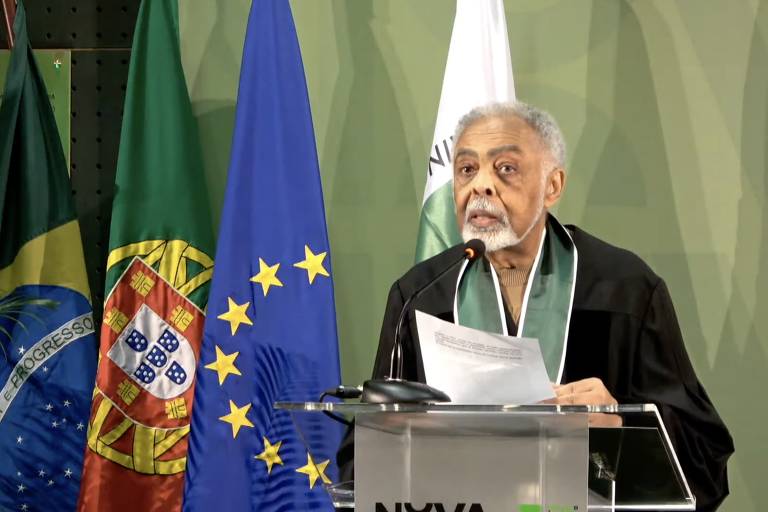Gilberto Gil recebe título de doutor honoris causa em Portugal