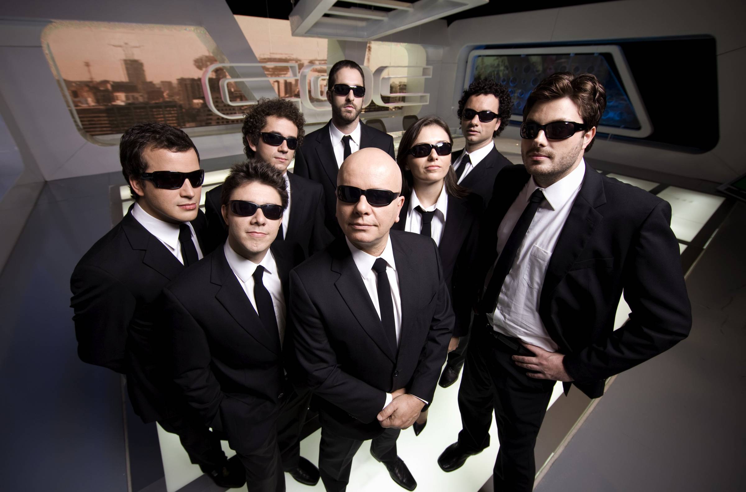 Band faz consulta ao mercado publicitário para tentar viabilizar volta do CQC em 2026