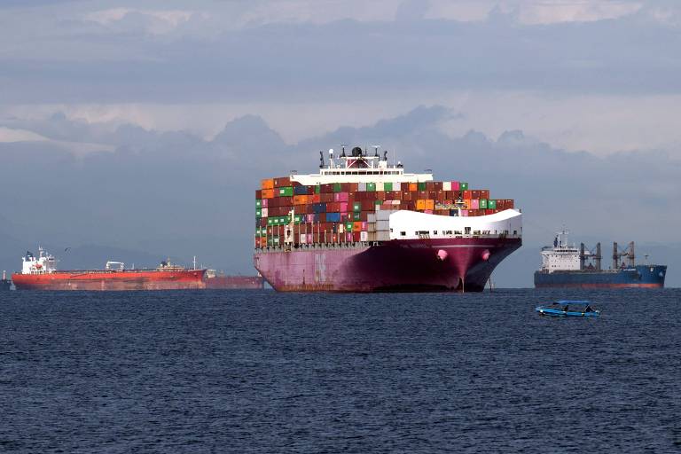 Canal do Panamá reduzirá tráfego de navios devido à seca