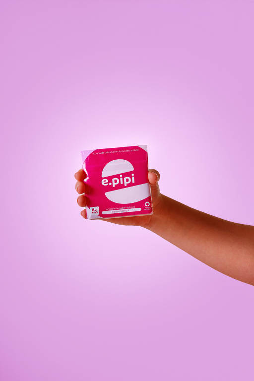 Embalagem do E.pipi é pequena e cabe no bolso