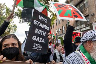 Palestinian Supporters Hold Demonstration In Brooklyn