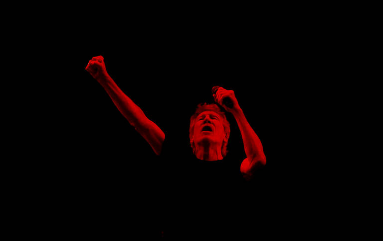 O cantor britânico Roger Waters durante show da turnê "This is Not a Drill", em Brasília, neste ano