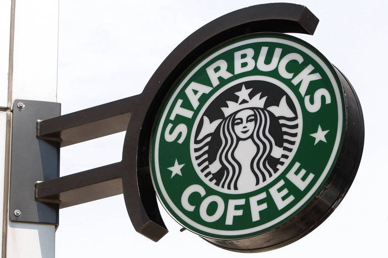 Starbucks relata receita recorde de US$ 9,4 bi; balanço ignora crise no Brasil