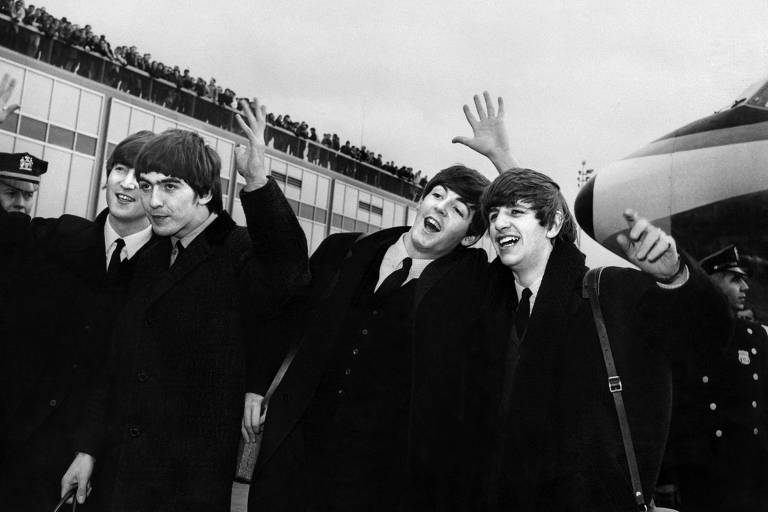 Voz de John Lennon em música dos Beatles não foi feita com IA, diz Ringo Starr