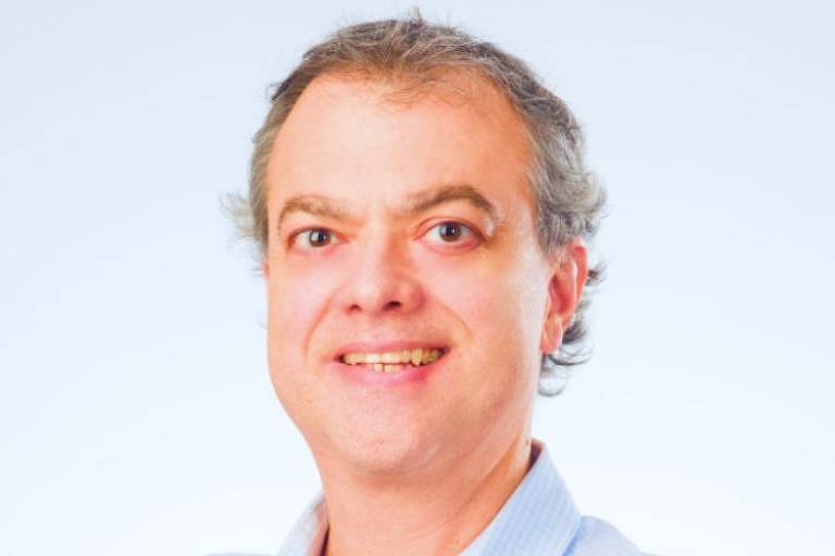 Mortes: Foi de repórter a observador internacional de eleições