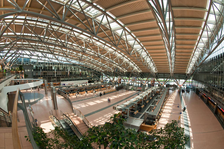 Visão geral do terminal 2 do aeroporto de Hamburgo, na Alemanha