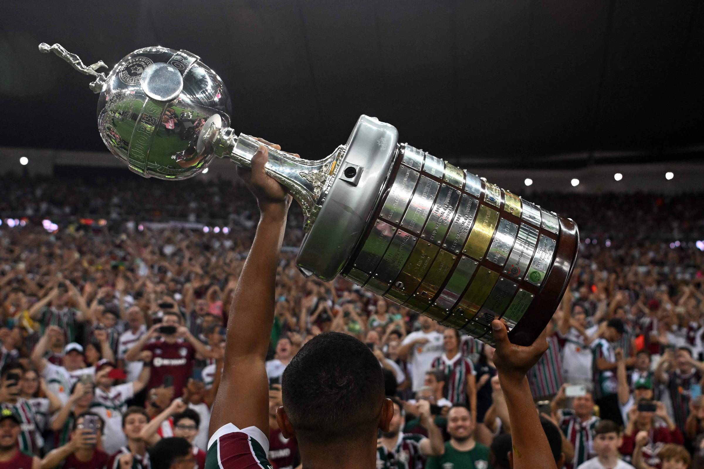 Juca Kfouri: O Fluminense diante das pirâmides - 17/12/2023 - Juca Kfouri -  Folha