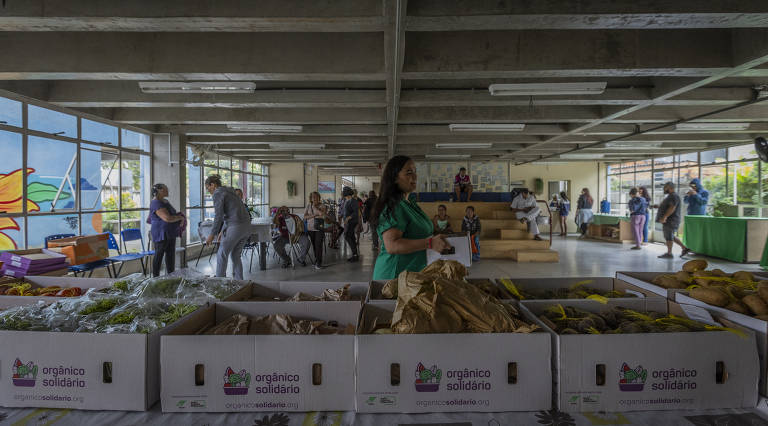 'Tem gente que nem lembra mais o que é um brócolis', diz empreendedor social sobre fome nas periferias