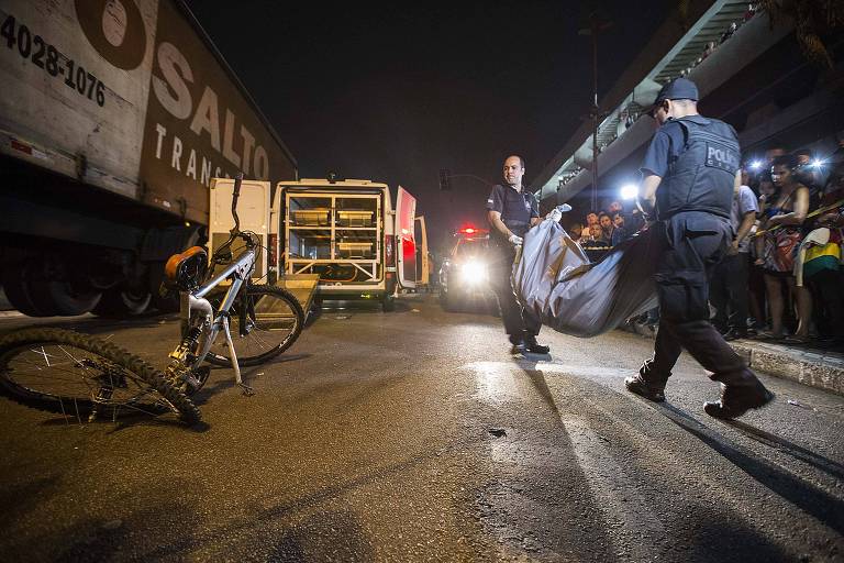 Cresce o número de ciclistas mortos no trânsito de São Paulo