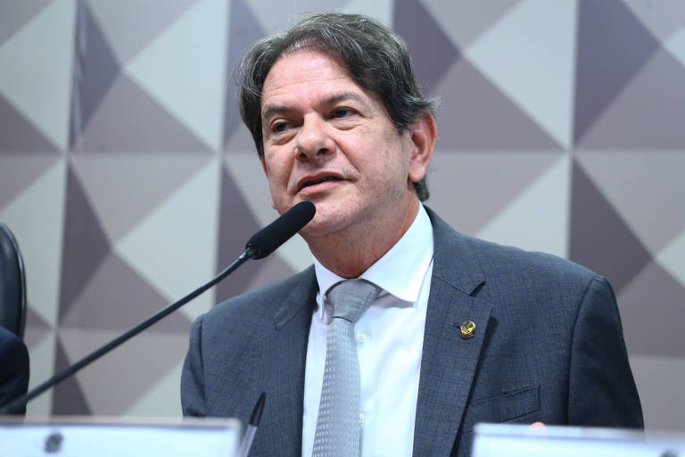 Cid Gomes troca Reforma Tributária por reunião local do PDT; 3 senadores faltam