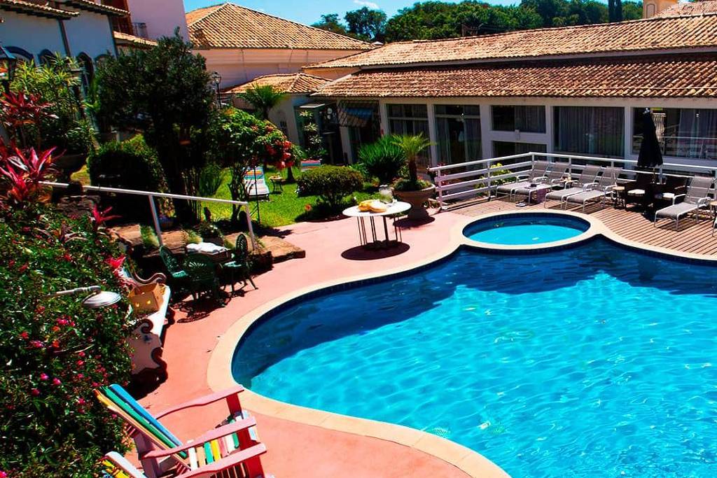 Conheça pousada de luxo reservada para juízes com dinheiro público; veja fotos