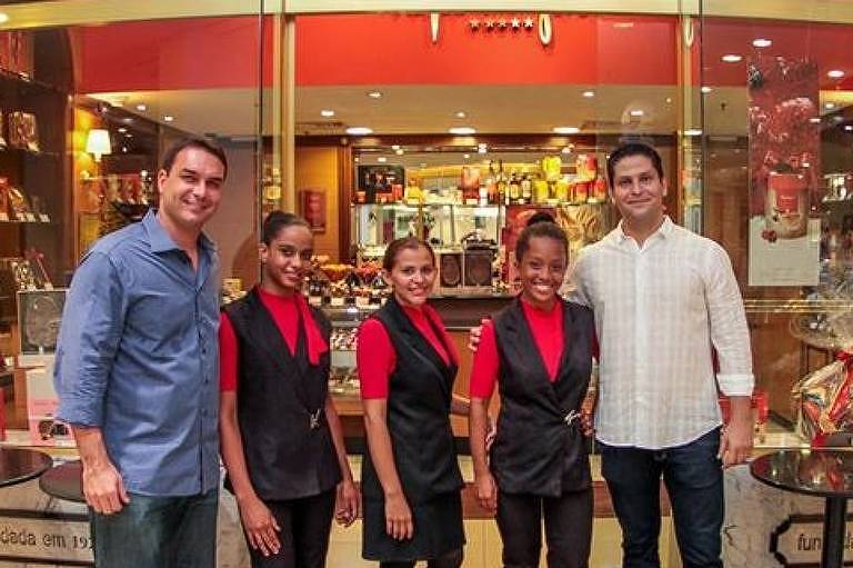 Flávio recebeu R$ 619 mil em dinheiro, diz ex-sócio; valor não foi declarado à Receita