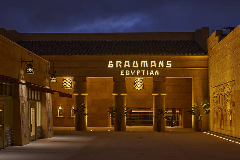 Conheça o Egyptian Theater, cinema em Los Angeles