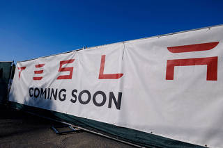 FILE PHOTO: A new Tesla, Inc. electric automotive location in California