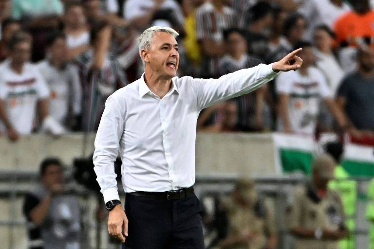Botafogo anuncia contratação do técnico Tiago Nunes