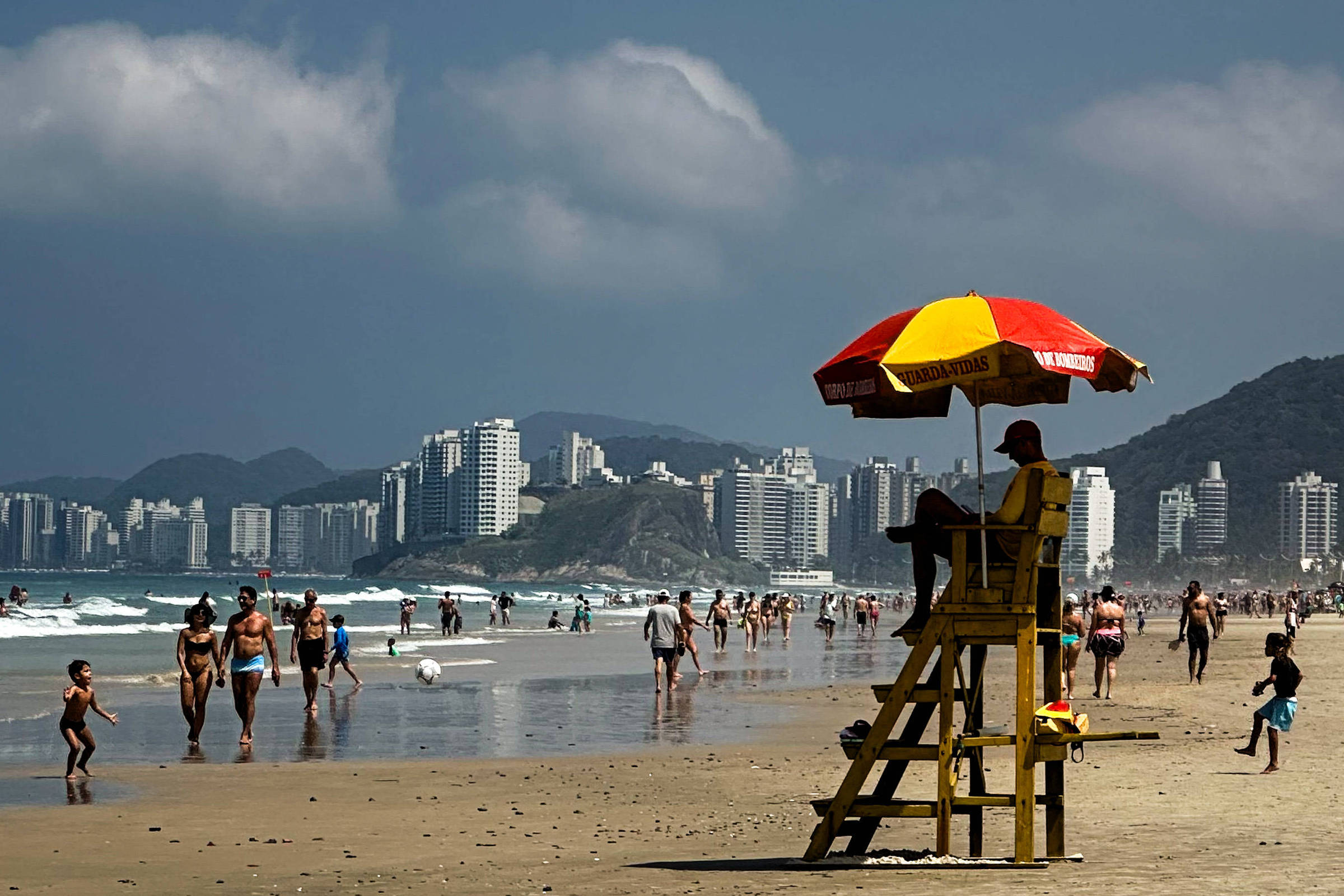 Clubes sociais devem reabrir em BH no fim de setembro, após seis meses  fechados