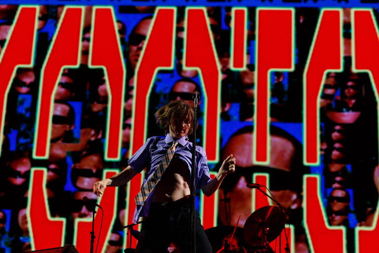 Show da banda Irontom, na abertura do espetáculo do Red Hot Chili Peppers