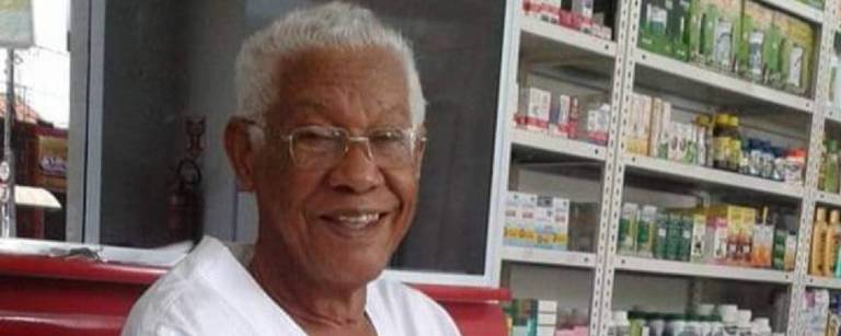 Mortes: Farmacêutico autodidata, era chamado de médico do povo