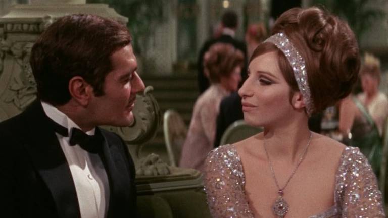 Barbra Streisand and Omar Sharif in Funny Girl: A Garota Genial (1968)