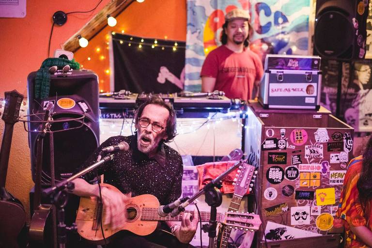 Mortes: O arquiteto que projetou músicas e instrumentos
