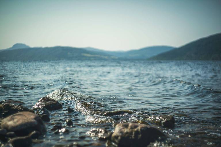 Por que buscas por monstro do Lago Ness continuam 90 anos após foto de 'aparição'?