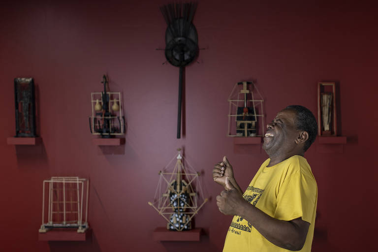 Ex-morador de rua inaugura mostra em museu do Rio