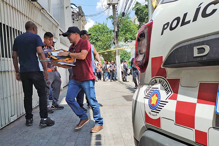 Urnas da eleição do SindMotoristas são entregues com escolta e proteção da Polícia Militar à sede da entidade, na Liberdade, no centro de São Paulo