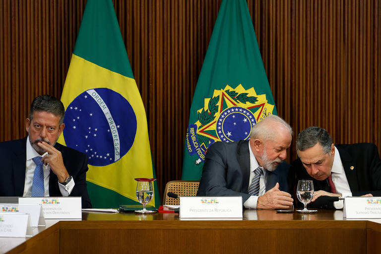 Bolsonaro inelegível e Lula pressionado: quem ganhou e quem perdeu na política em 2023