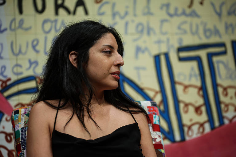 Alana Portero e Mónica Ojeda debatem violência e literatura na Flip